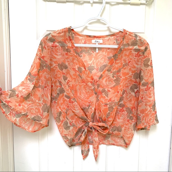 Peach-Coloured Floral Cropped Blouse - Picture 2 of 5